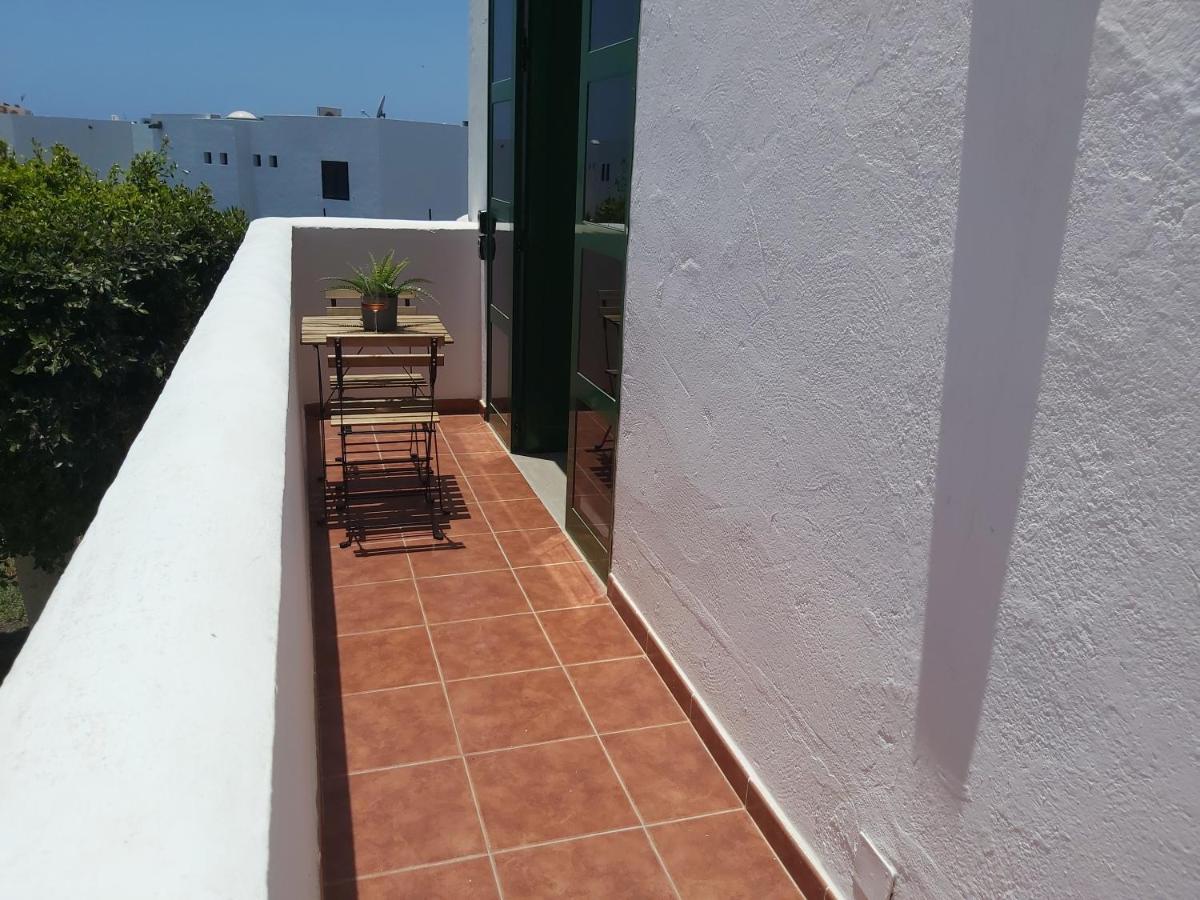 Ailana Suite Vistas Al Mar Y Con Piscina Costa Teguise Exterior photo